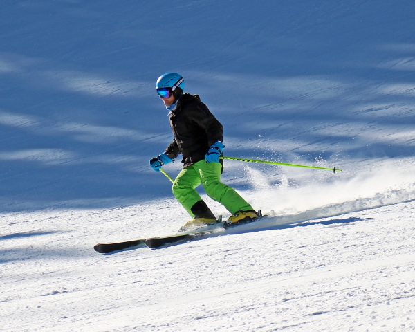 skiing gift vouchers in scotland aviemore & the cairngorms