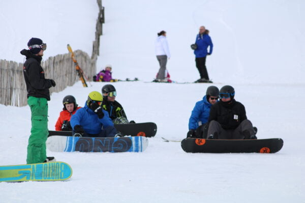 Learn to snowboard scottish lessons