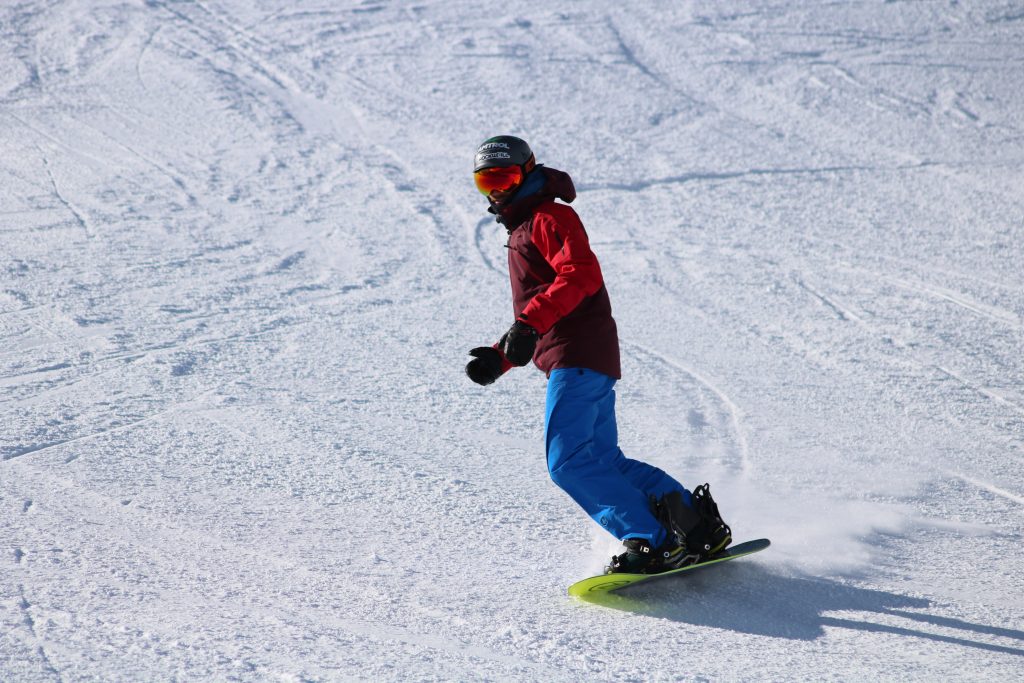 Snowboard rental in Aviemore & the Cairngorms.