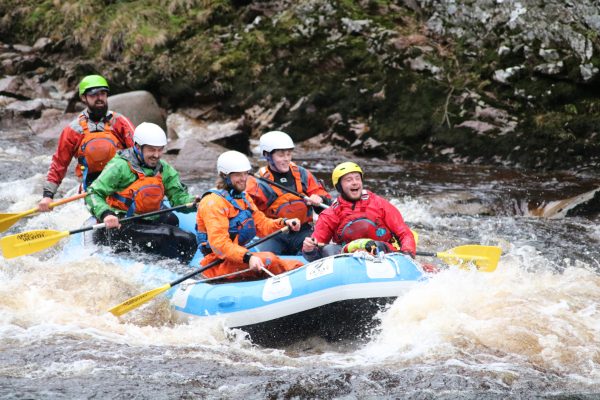 Outdoor Instructors Findhorn Rafting