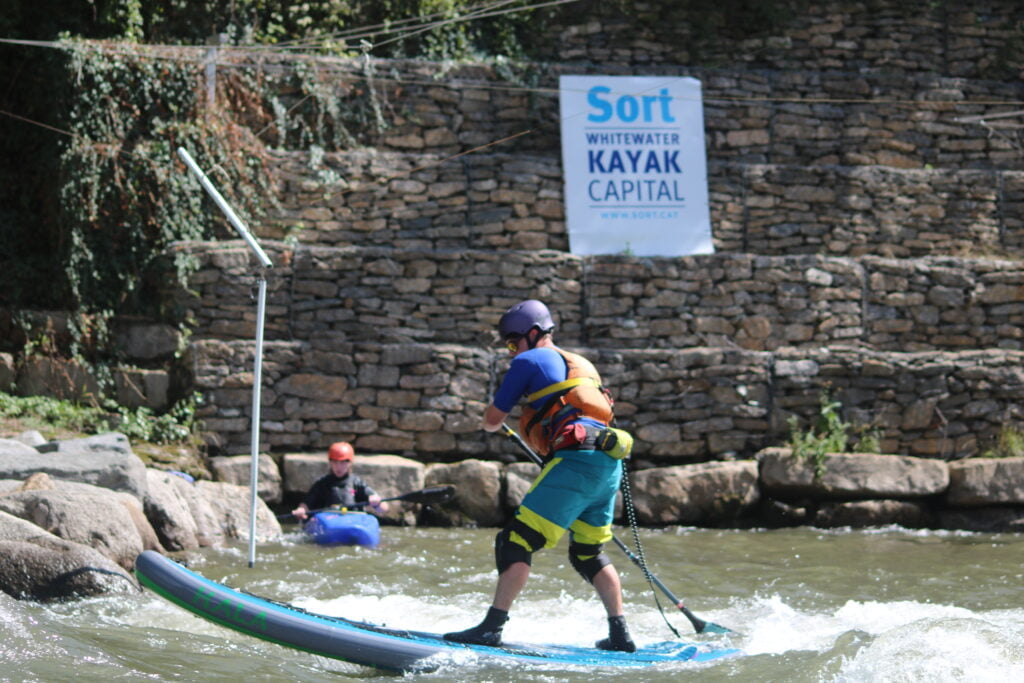 White-Water SUP on the Noguera Pallaresa river surfing